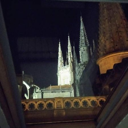 Buhardilla Con Vistas A La Catedral Apartman Burgo Kültér fotó