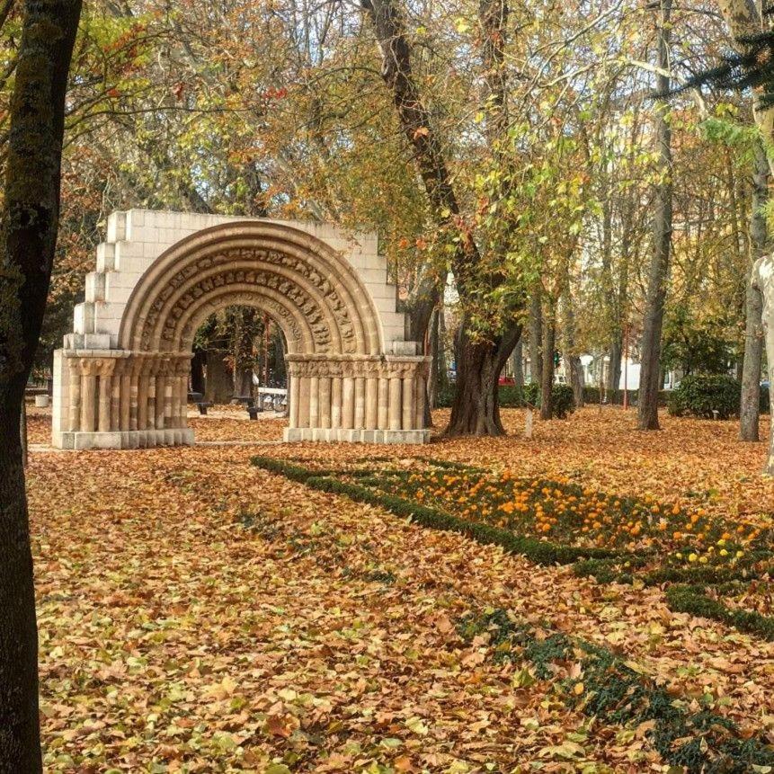 Buhardilla Con Vistas A La Catedral Apartman Burgo Kültér fotó